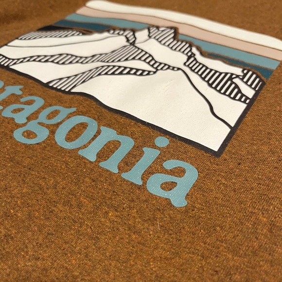 Men’s long sleeve heather brown t-shirt - Picture 6 of 11